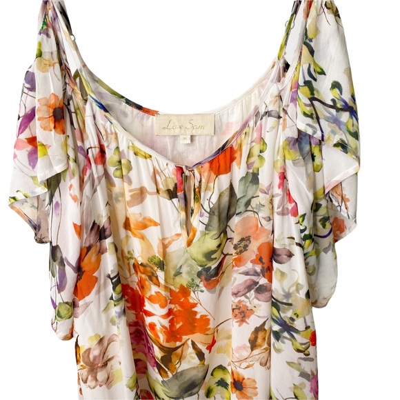 Anthropologie Love Sam Floral Cold Shoulder Flutter Sleeve Blouse Medium - Picture 3 of 12